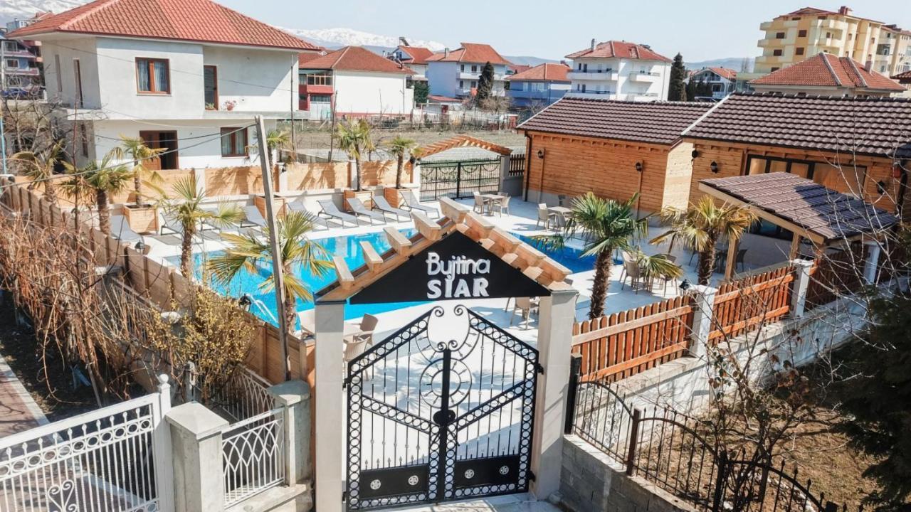 Bujtina Siar Hotel Поградец Екстериор снимка